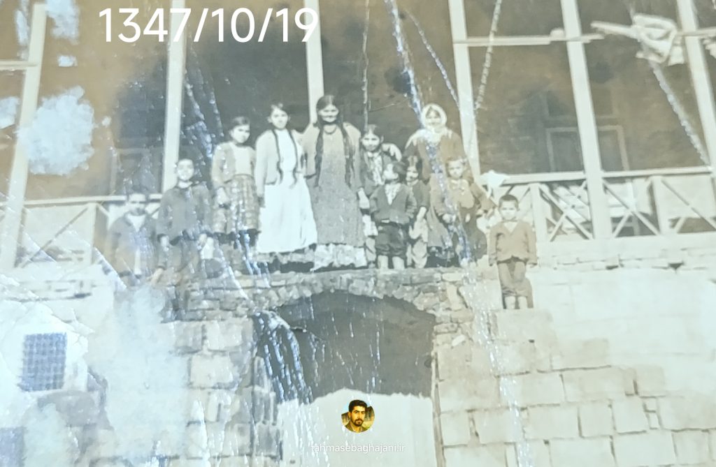 اکبر خان آقاجانی خطبه سرا (۲) 12 خانواده اکبر خان آقاجانی خطبه سرا و کامران فرهادزاده